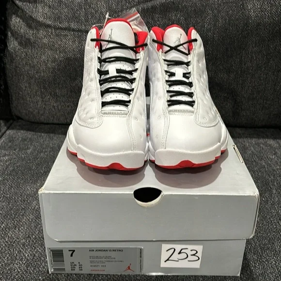 New air Jordan 13 alternate history of flight - Picture 2 of 9